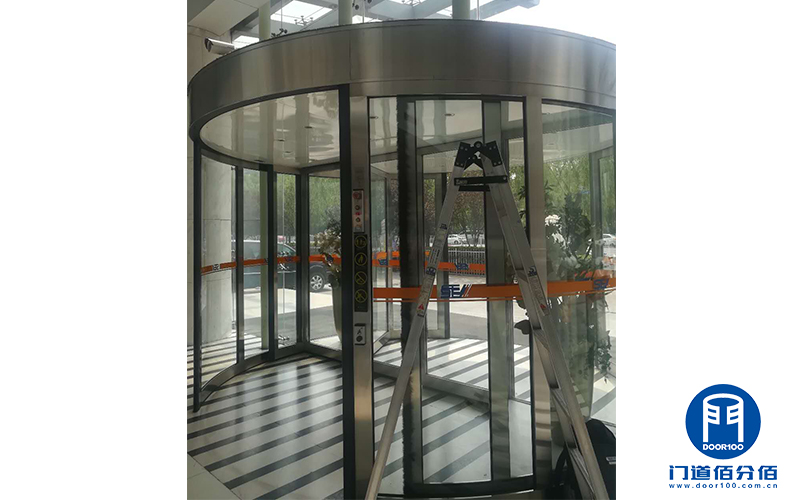 中石化下屬企業石化工程凱必盛兩翼自動旋轉門保養服務 中石化下屬企業石化工程凱必盛兩翼自動旋轉門保養服務