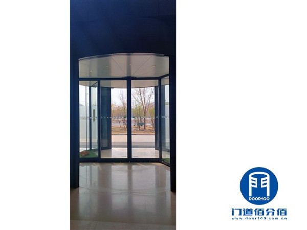 <i style='color:red'>中航信</i>寶盾兩翼門維修案例：解決異常運行問題