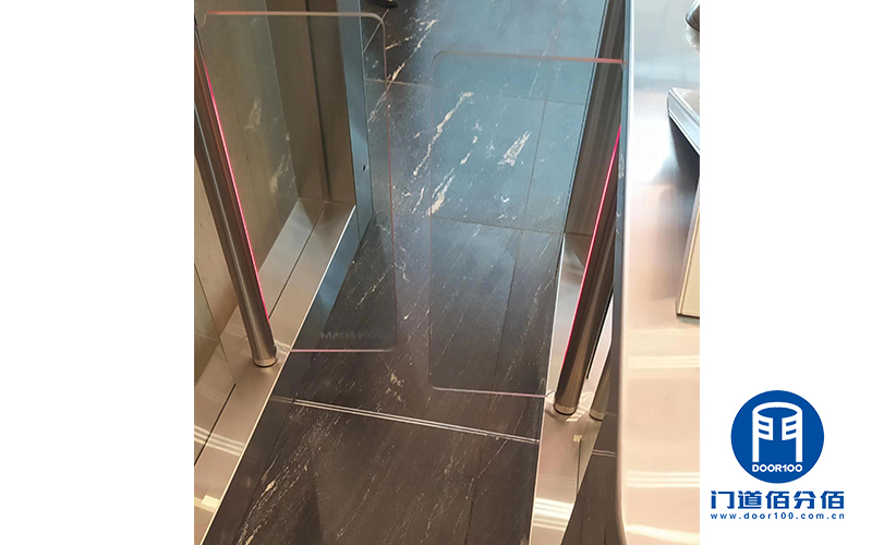 維修寶盾（BOON EDAM）擺閘擺門關(guān)不正故障2